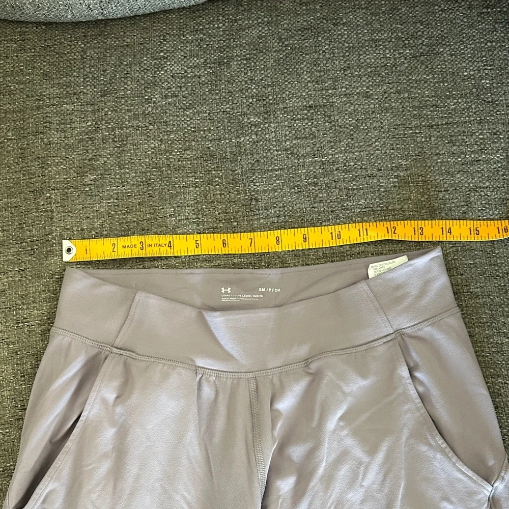Under Armour Loose Fit Jogger Pants - Purple Small